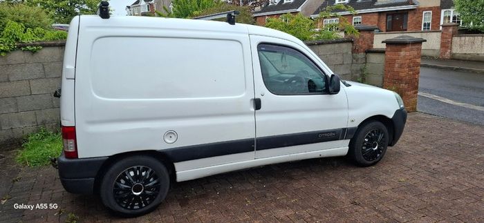 Car van