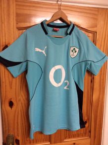 Ireland Rugby. Official Puma Mens Size Large Alternate Away Jersey. Collect In Dublin Or Receive Via Post.