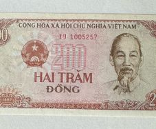 Vietnam 200 Dong 1987 Banknote
