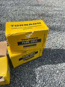 Nails  Tornado 15mm, 20mm