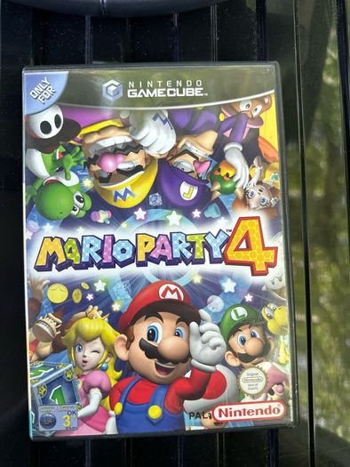 Nintendo GameCube console and games Mario