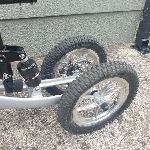 Knee Scooter /Walker