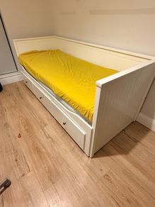 Day Beds