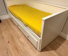 Day Beds