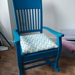 Solid wood rocking chair