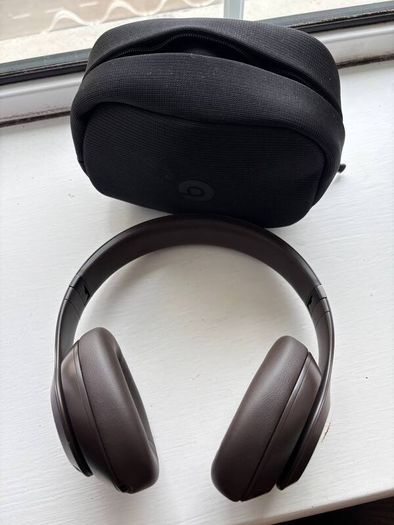 Beats Studio Pro Wireless Noise Cancelling Headphones