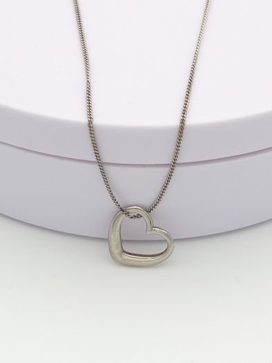 Vintage 925 Sterling Silver Dainty Heart Necklace