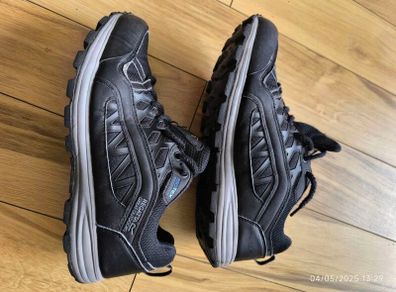 Regatta hiking shoes