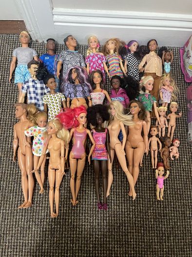 Huge Barbie Set