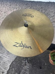 18'' Zildjian Crash Ride Cymbal + Millenium Cymbal Stand
