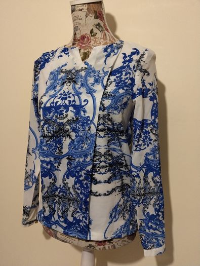 Beautiful Top, New With Tags,