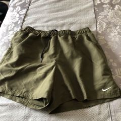 Mens Nike shorts size M