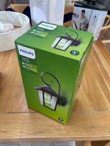 Philips Outdoor Wall Light