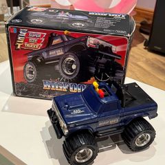 RARE 1985 MB Bigfoot 4x4x4 Monster Truck