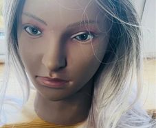Blond with lilac highlights Ellen wille