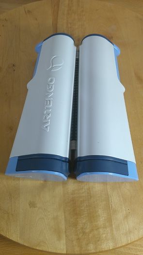Artengo Rollnet Portable Table Tennis Set | Retractable Net, 2 Bats & 6 Balls very Good Condition