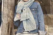 Winter accessories knitting kit