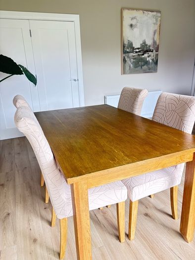 Solid Oak Table & 4 Chairs