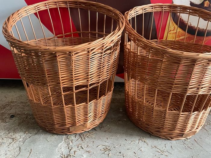 2 Wicker baskets