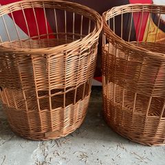 2 Wicker baskets
