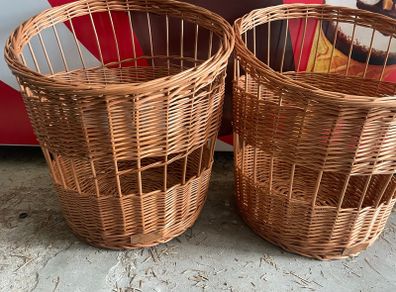 2 Wicker baskets