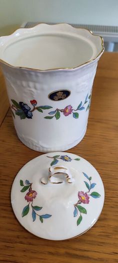 Jar Pembroke