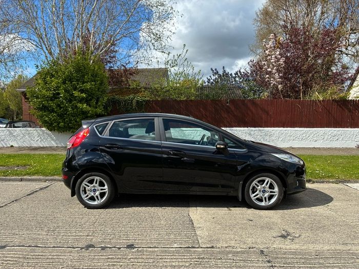 Ford Fiesta 1.2 Titanium Spec
