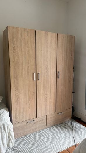 Wardrobe ELLESTED 144x200 3 door 2 drawer l. oak colour