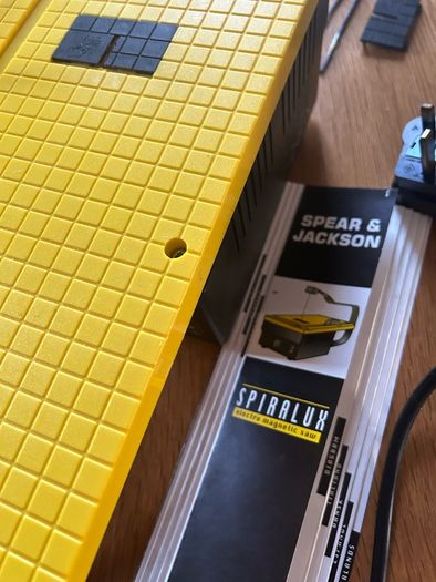 Spear & Jackson Spiralux Electric Magnetic Saw