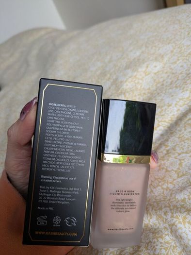 Kash Beauty Liquid Silk Light/Medium face & body illuminator