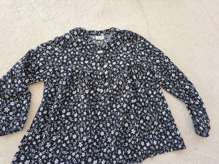 Zara Flower black blouse 8-9