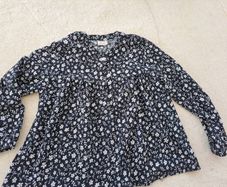 Zara Flower black blouse 8-9