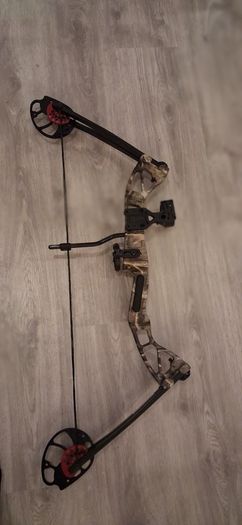 EK Archery | Rex Compound Bow | 15lb-55lb Camo