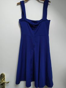 blue dress
