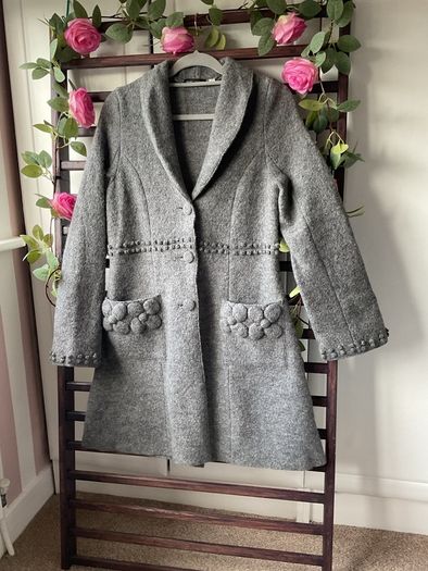 coat grey 100% wool coat James Lakeland vintage inspired 10/12 medium