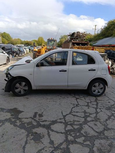 Breaking nissan Micra 2014 petrol