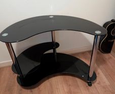 Glass table/office desk