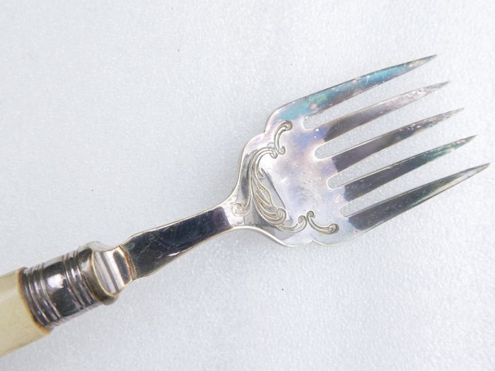 Vintage Boxed Silver Plated Set of Faux Bone Handled Fish Servers