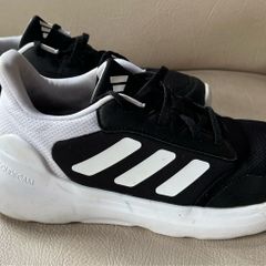 Boys Adidas Runners