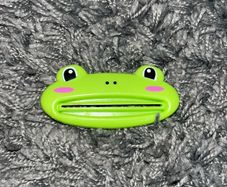 frog toothpaste accessory