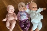3 Baby dolls