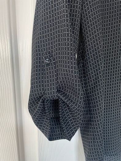 Like New: Ladies Blouse (Size 10)