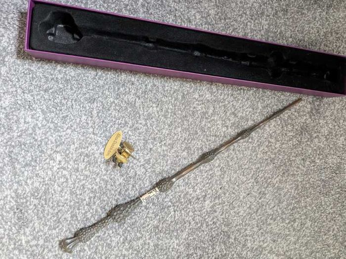 Noble Collection Harry Potter - Dumbledore Wand (Elder Wand) - Ollivanders Box