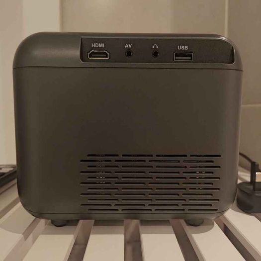 CAIWEI A6G Smart Projector