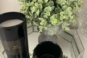 Black tea light candle holder