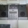 CR-4 4 track cassette Tape Recorder Image 3