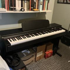 Digital upright piano DP6