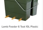 lamb feeder