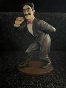 1997 Groucho Marx Statue
