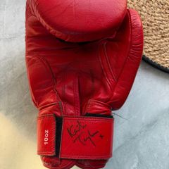 Katie Taylor signed glove